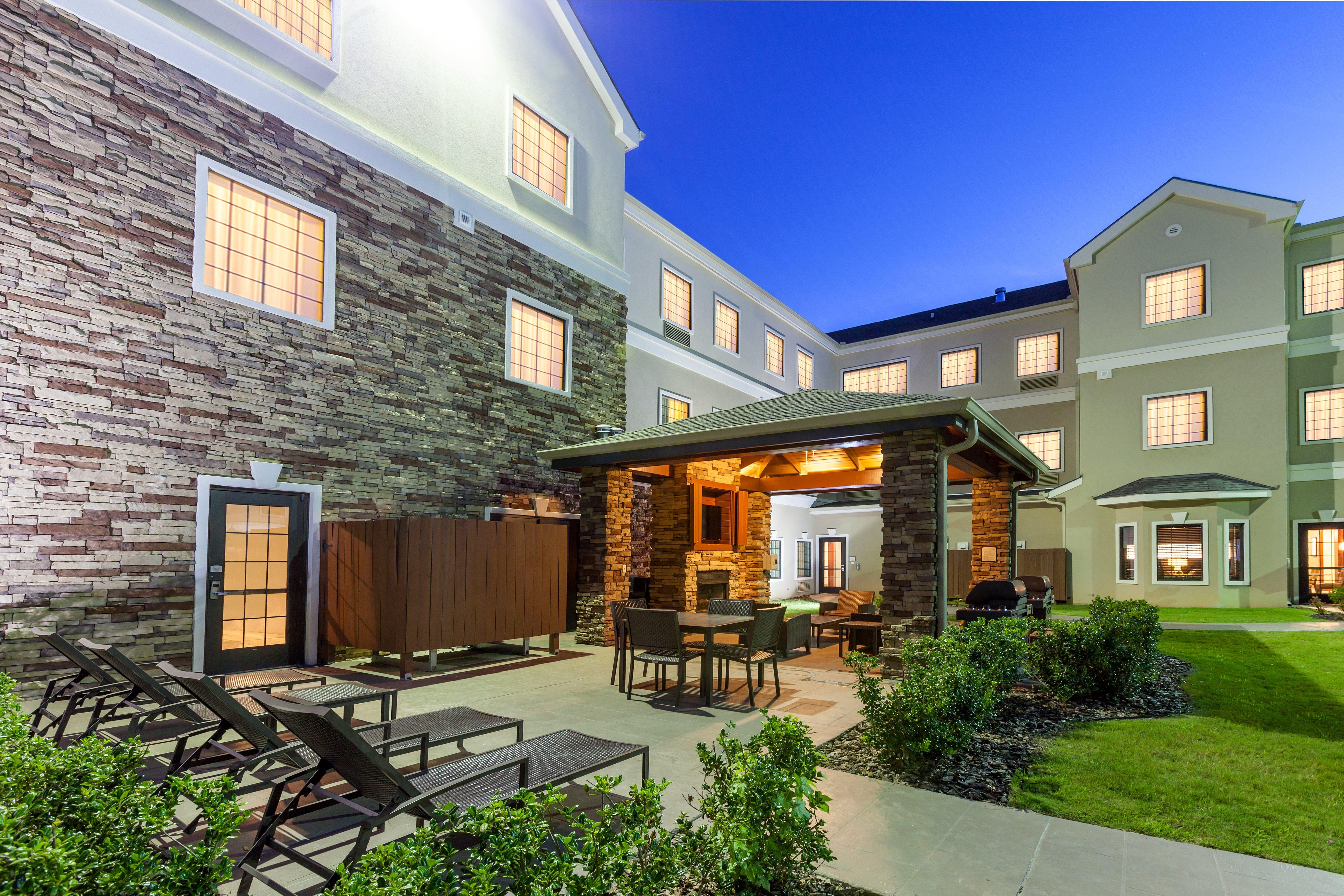 Staybridge Suites Tyler University Area By Ihg Extérieur photo