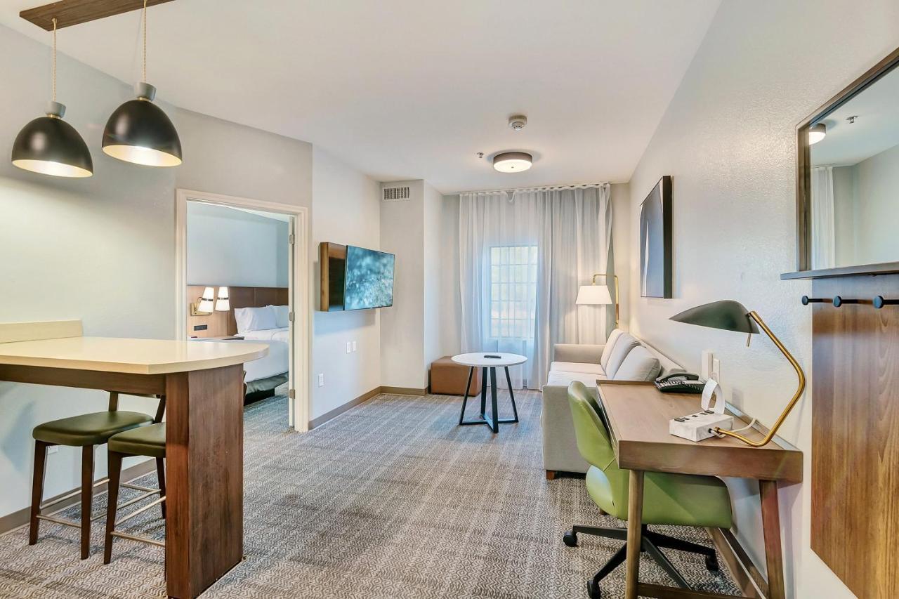 Staybridge Suites Tyler University Area By Ihg Extérieur photo